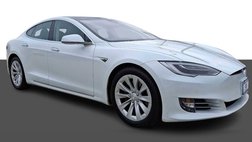 2016 Tesla Model S 70D