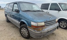 1994 Plymouth Grand Voyager LE