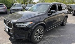2020 Volvo XC90 T6 Momentum 7-Passenger