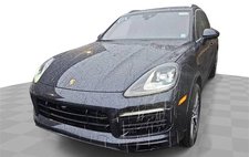 2023 Porsche Cayenne Base