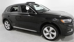2021 Audi Q5 quattro Prestige 45 TFSI