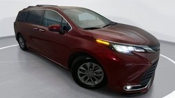 2022 Toyota Sienna XLE