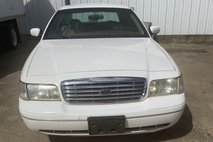 2001 Ford Crown Victoria LX