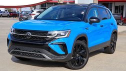 2024 Volkswagen Taos SE Black 4Motion