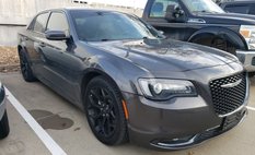 2019 Chrysler 300 S
