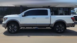 2023 Nissan Titan Platinum