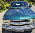 1998 Chevrolet S-10 LS