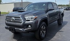 2017 Toyota Tacoma SR