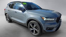 2022 Volvo XC40 T5 R-Design