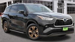 2022 Toyota Highlander Hybrid Bronze Edition