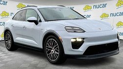 2025 Porsche Macan 4S Electric