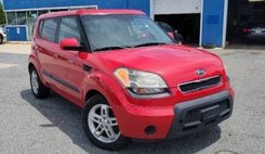 2010 Kia Soul +