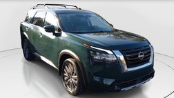 2022 Nissan Pathfinder SL