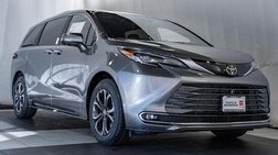 2026 Toyota Sienna Platinum 7-Passenger