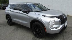 2022 Mitsubishi Outlander Black Edition