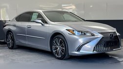 2022 Lexus ES 300h Base