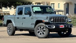 2026 Jeep Gladiator Sahara