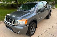 2013 Nissan Titan SL