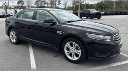 2017 Ford Taurus SE