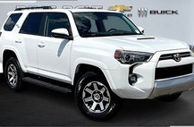2024 Toyota 4Runner TRD Off-Road
