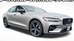 2024 Volvo S60 B5 Plus Dark Theme