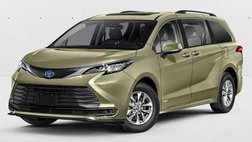 2021 Toyota Sienna LE 8-Passenger