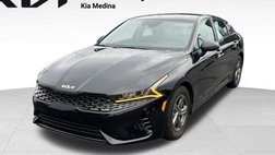 2022 Kia K5 LX