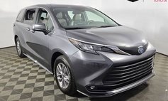 2025 Toyota Sienna XLE