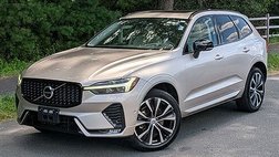 2023 Volvo XC60 B5 Plus Dark Theme