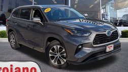 2022 Toyota Highlander Hybrid XLE
