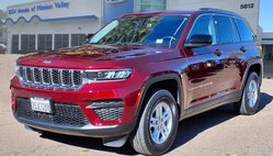 2023 Jeep Grand Cherokee Laredo