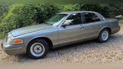 1999 Ford Crown Victoria Base