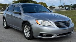 2013 Chrysler 200 Limited