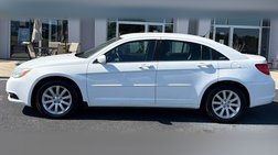 2013 Chrysler 200 Touring