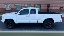 2017 Toyota Tacoma SR