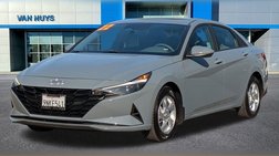 2022 Hyundai Elantra SE