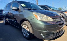 2004 Toyota Sienna LE