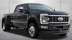 2023 Ford F-450 Super Duty Platinum