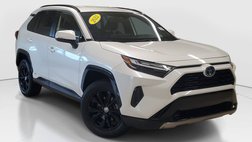 2022 Toyota RAV4 Hybrid SE