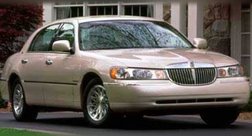 1999 Lincoln Town Car Executive