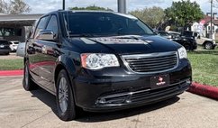 2016 Chrysler Town and Country Touring-L