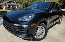 2016 Porsche Cayenne Base