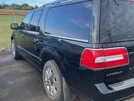 2013 Lincoln Navigator L Base