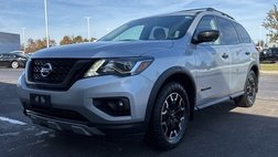 2020 Nissan Pathfinder SL