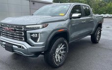 2024 GMC Canyon Denali