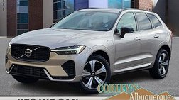 2025 Volvo XC60 T8 Plus Dark Theme