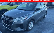 2022 Nissan Kicks S