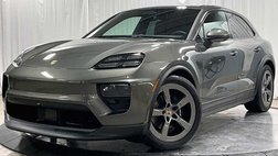 2025 Porsche Macan 4 Electric