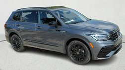 2022 Volkswagen Tiguan SE R-Line Black