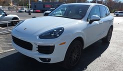 2017 Porsche Cayenne Standard